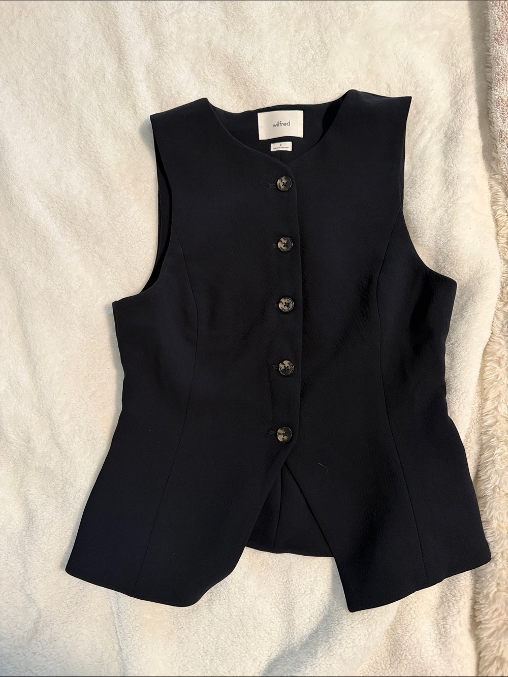 Aritzia Wilfred Regal Vest